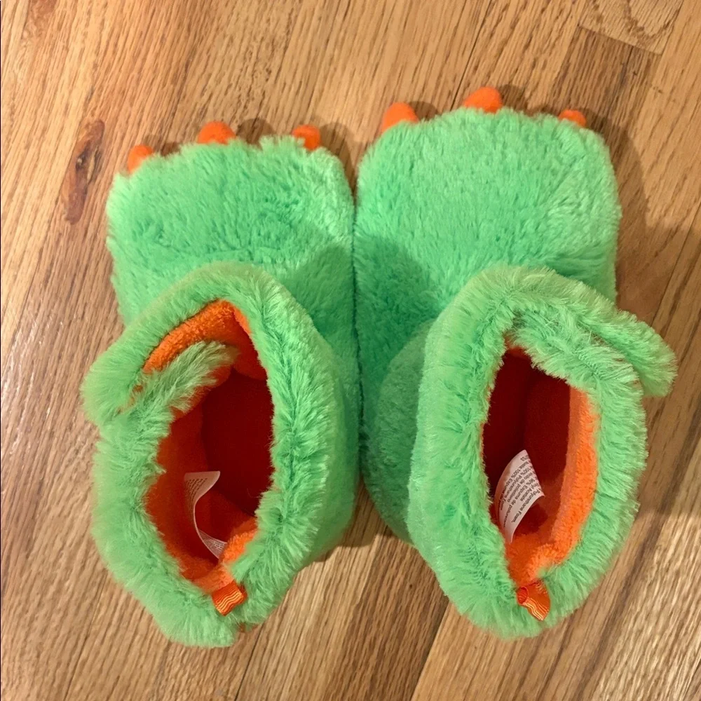 Wonder Nation 7-8 Green Monster Paw Slippers